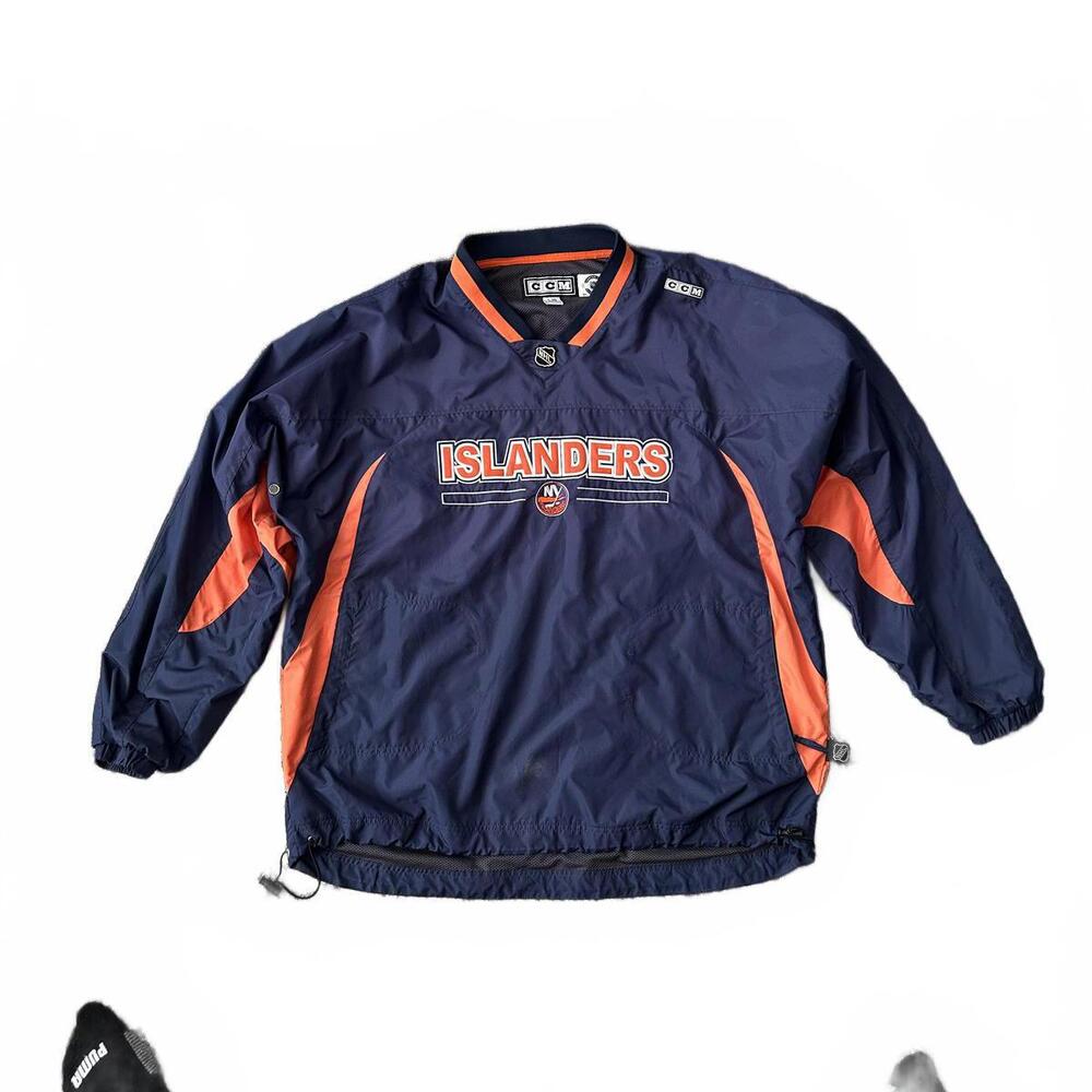 Vintage CCM x NHL New York Islanders Center Ice Pullover